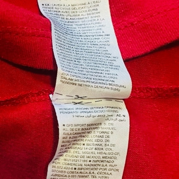 Old Navy casual red T-shirt Boys S(6-7) graphic design Solar System round neck - Picture 4 of 7